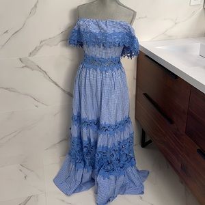 Off shoulder Maxi Dress with lace details